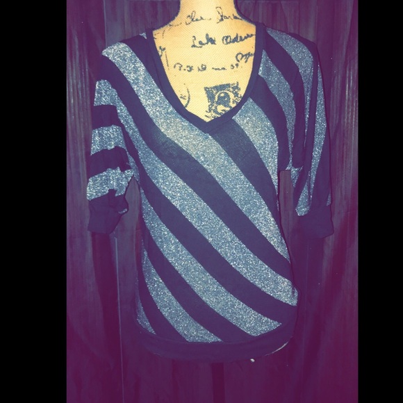 Tops - V Neck Dressy Shirt Tops - V Neck Dressy Shirt